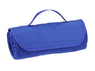 ROLL UP FLEECE BLANKET