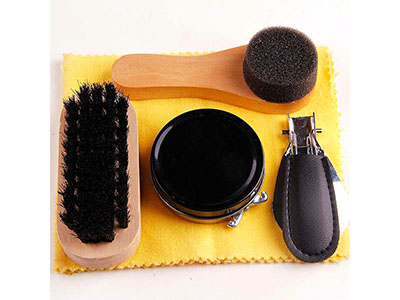 FIVE PIECES LEATHER SHOE POLISH SET