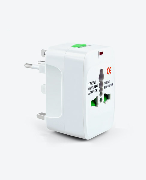 UNIVERSAL TRAVEL ADAPTER